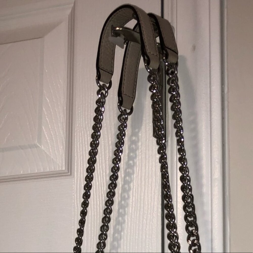 Michael Kors Whipped Chelsea Shoulder Crossbody Bag - Picture 3 of 8